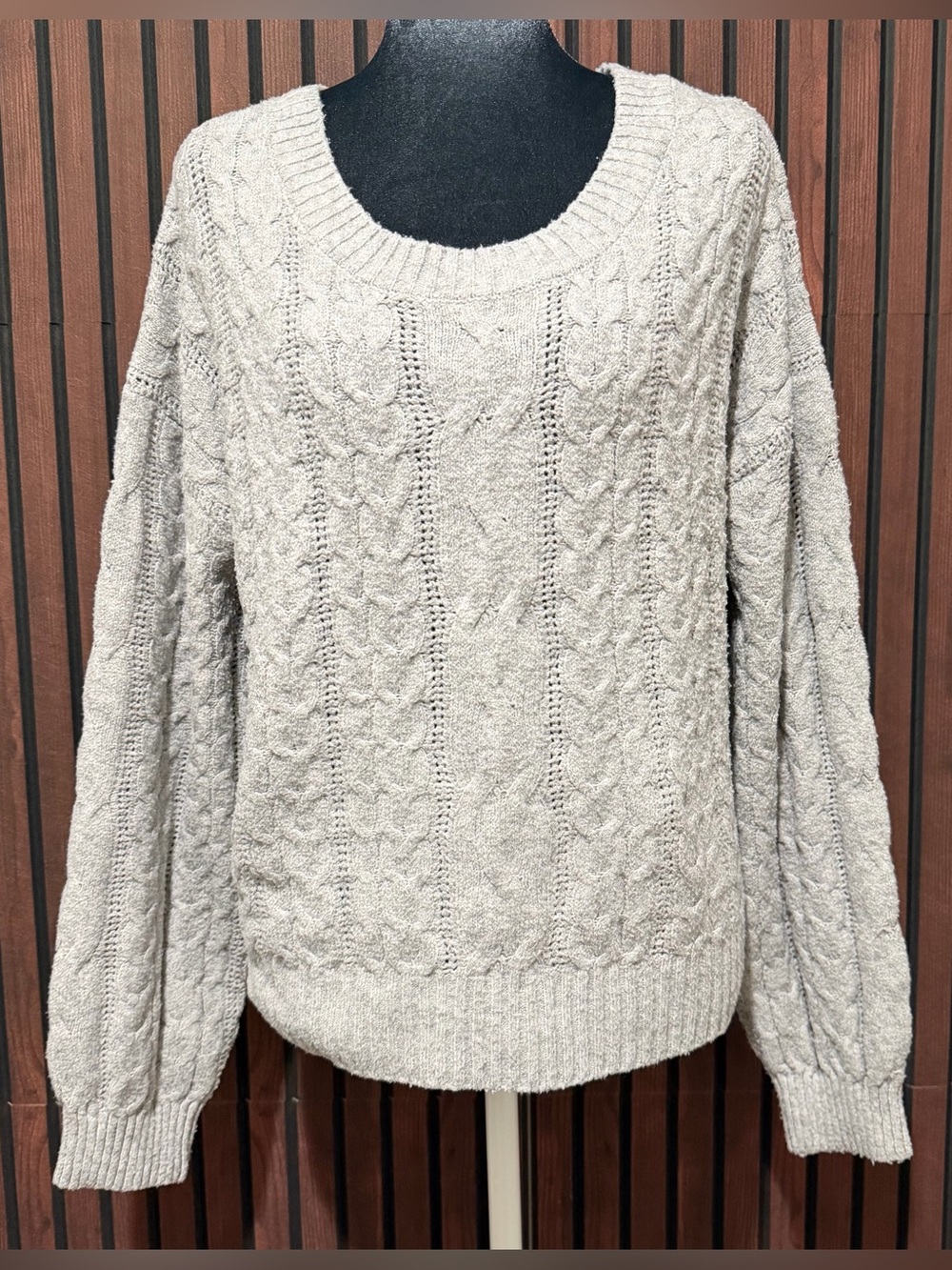Pink Rose Light Heather Gray Cable Knit Scoop Neck Sweater L